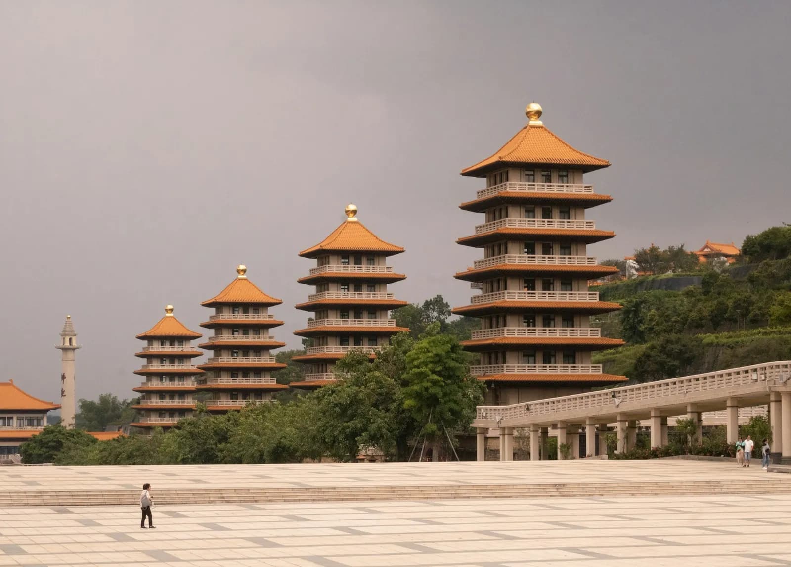 Stay overnight inside Fo Guang Shan monastery